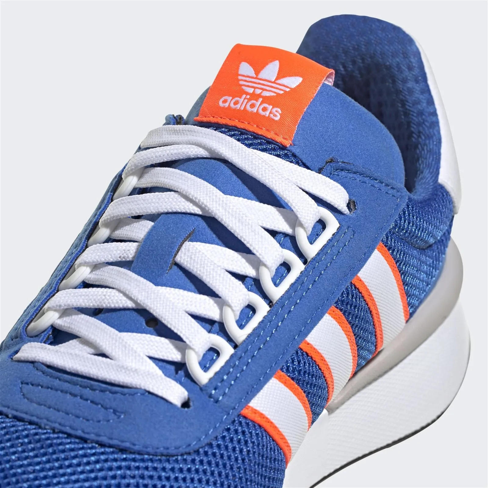 adidas Originals Unisex Retroset Shoes - Blue