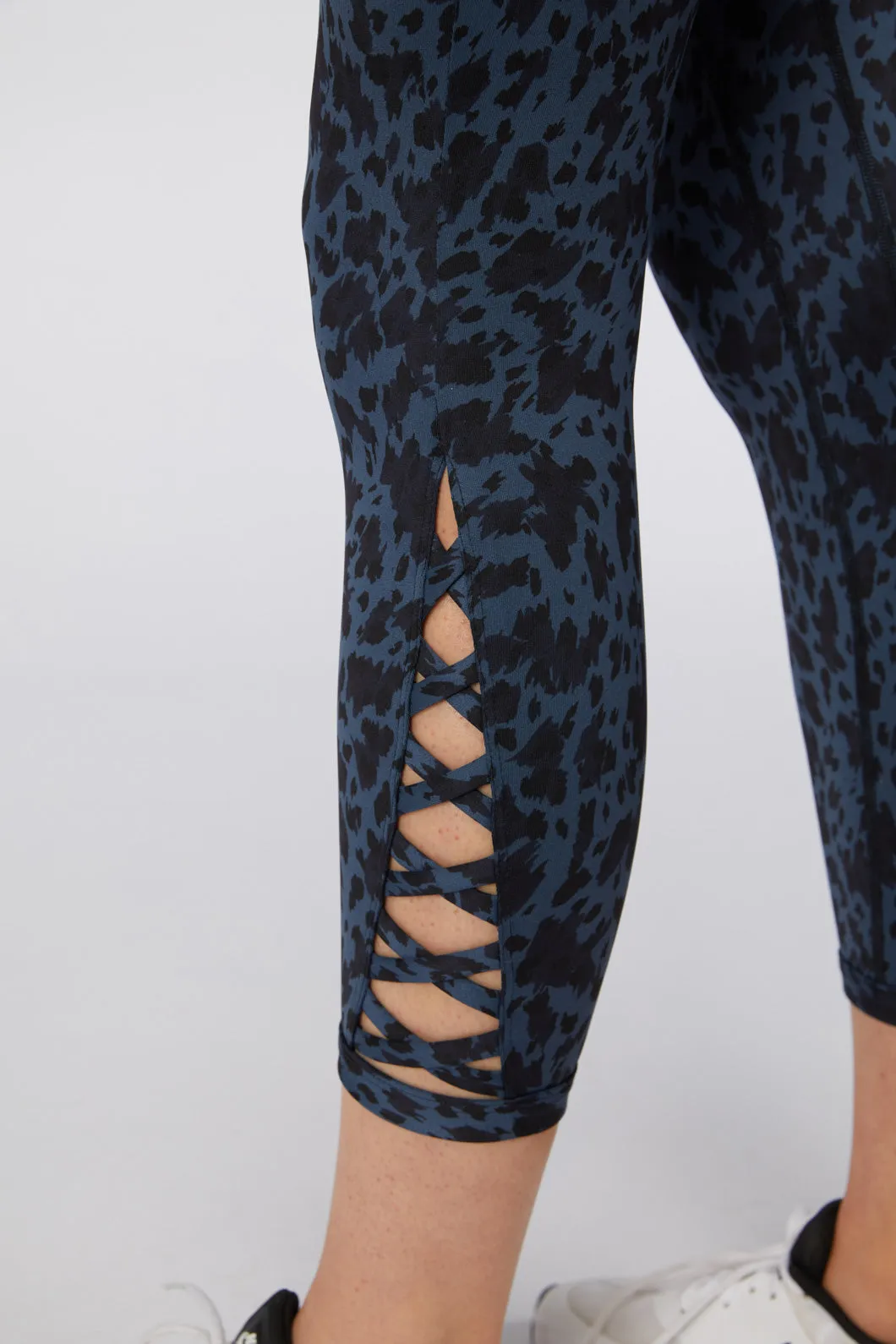 Flourish 7/8 Legging