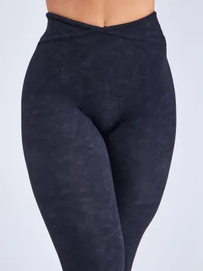 Girlfriend Legging - Onyx Black Mineral Wash