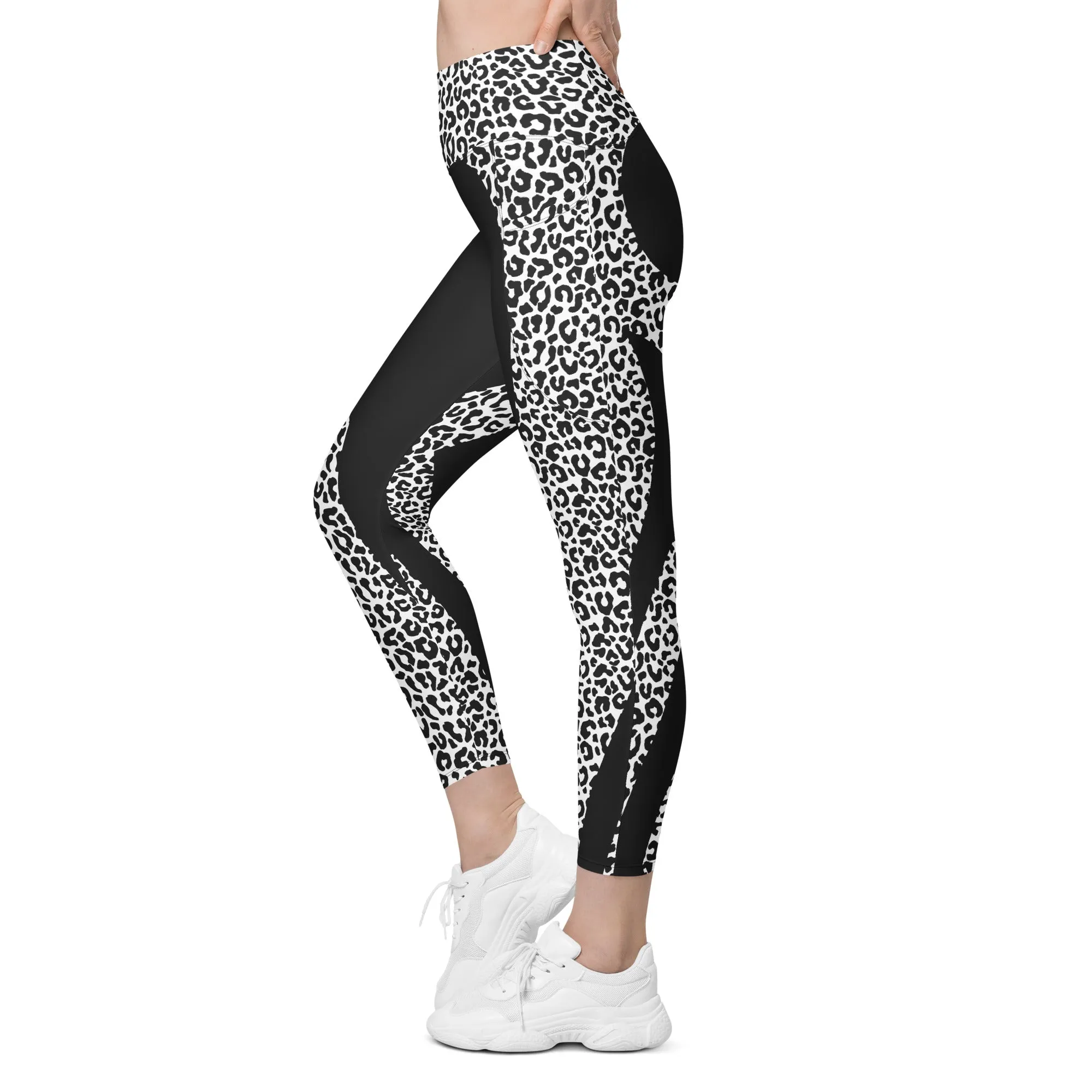 Leopard Heart Shaped Leggings With Pockets