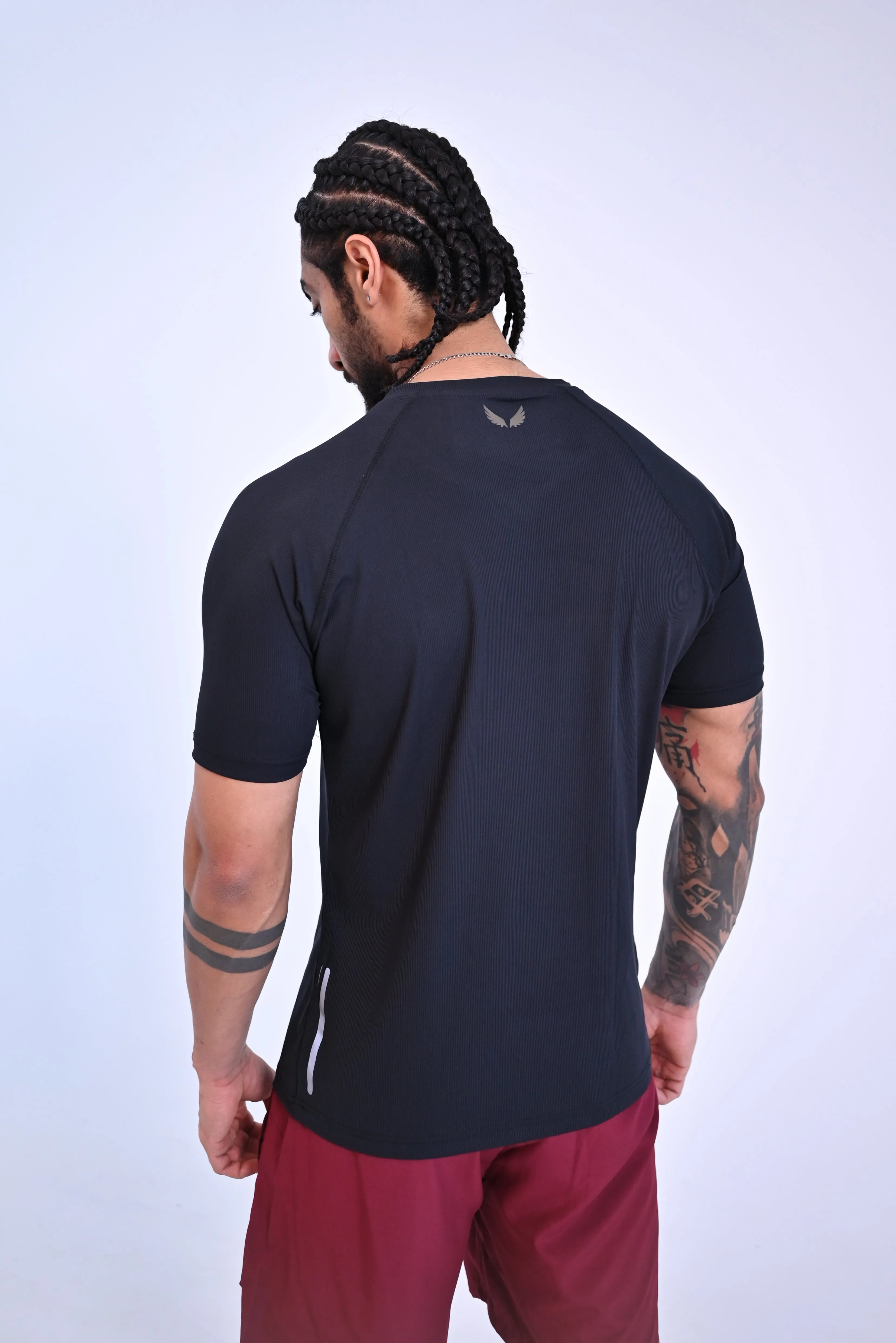 MOTION TEE - BLACK